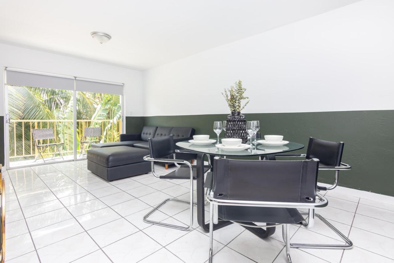 One Bedroom Apartment - With Parking & Balcony - Heart Of Wynwood Μαϊάμι Εξωτερικό φωτογραφία
